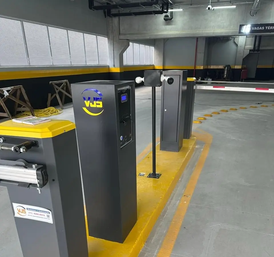 Automação de portas e acessos